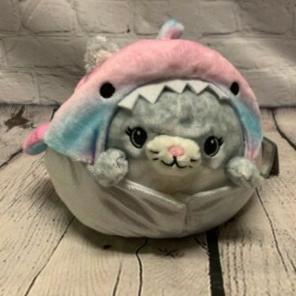 NEW Justice Undercover Squishable Plush in Disquise 7" Chloe Cat in Shark - Picture 1 of 2